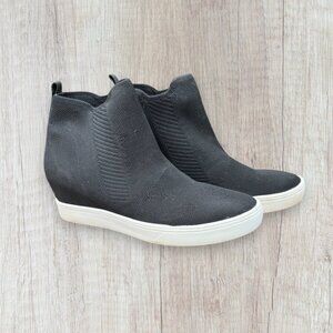 MIA Slip-On Stretch Knit Wedge Booties Boots Shoes Sz 7